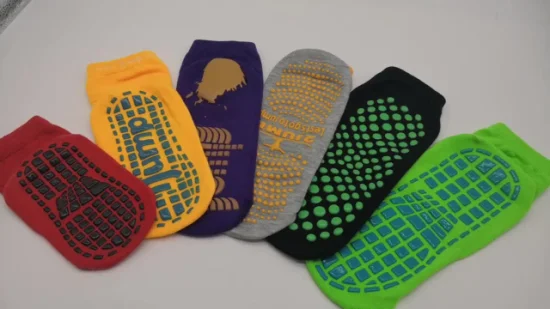 Calcetines antideslizantes personalizados para niños y adultos, calcetines de algodón transpirables para deportes, calcetines de trampolín de agarre