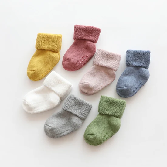 Calcetines antideslizantes para niños pequeños, paquete de 6 calcetines antideslizantes para niños y niñas