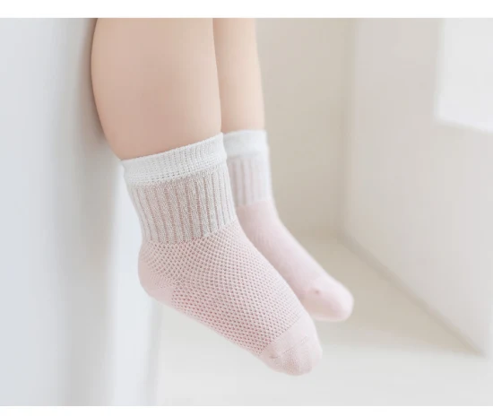 Calcetines para niños Calcetines de tubo para bebés de verano Boneless Color sólido Boca suelta Venta directa de fábrica de algodón